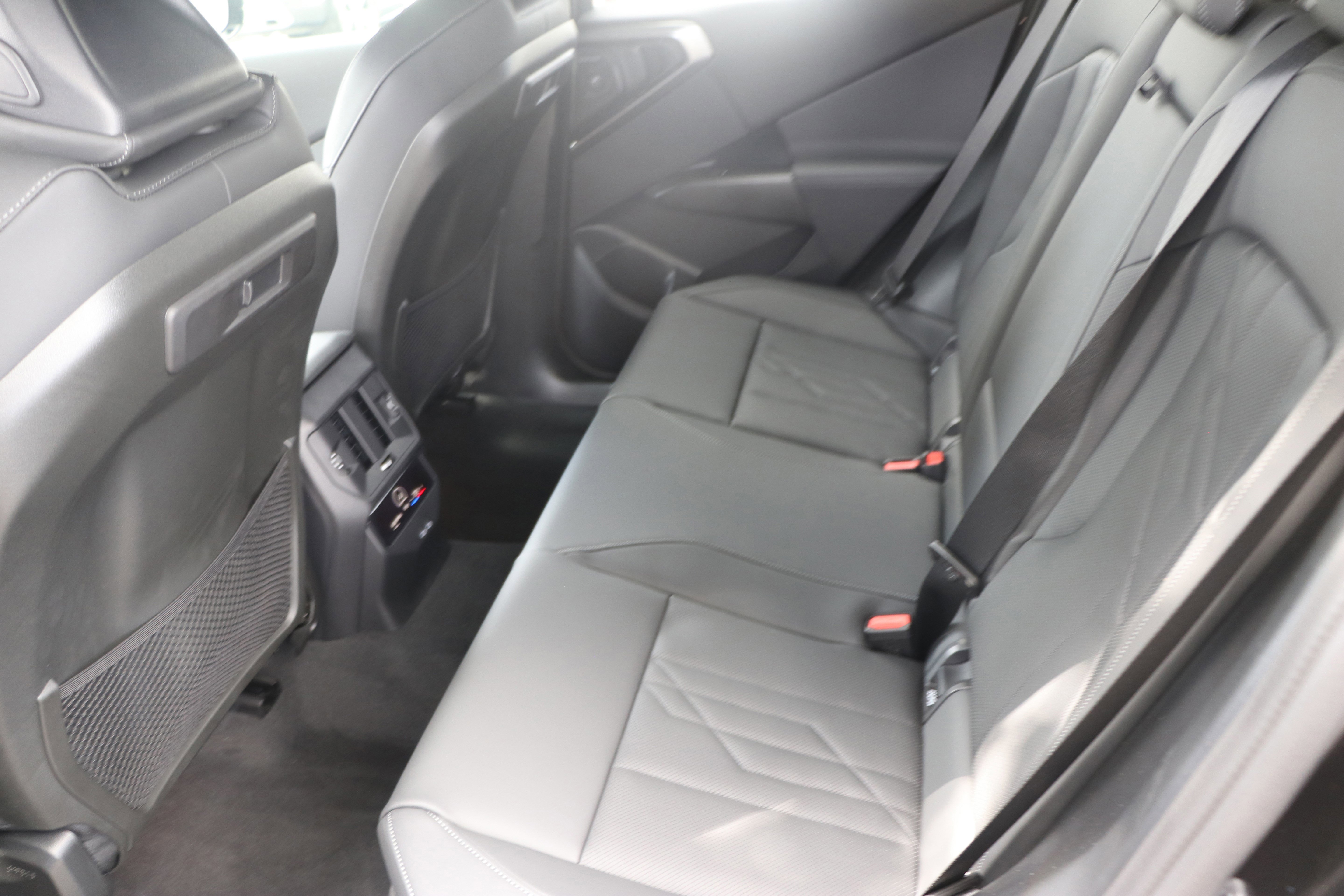 Certified 2025 BMW X3 xDrive30i w/ Premium Package AWD/4WD image 35