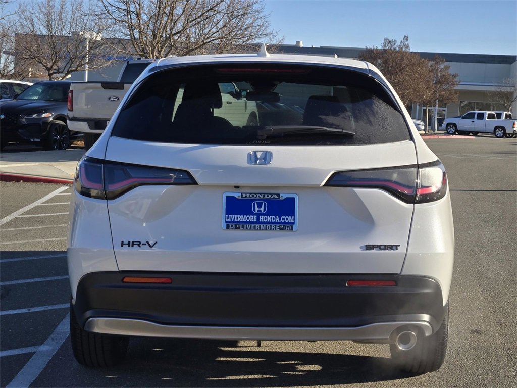 New 2026 Honda HR-V Sport image 5