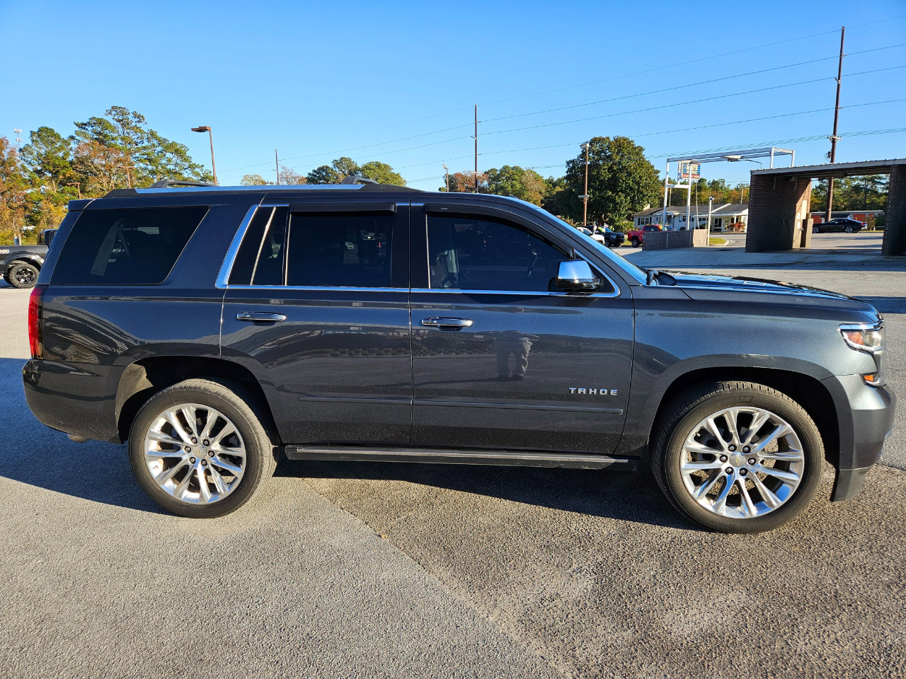 Used 2019 Chevrolet Tahoe Premier w/ Premier Plus Edition image 7