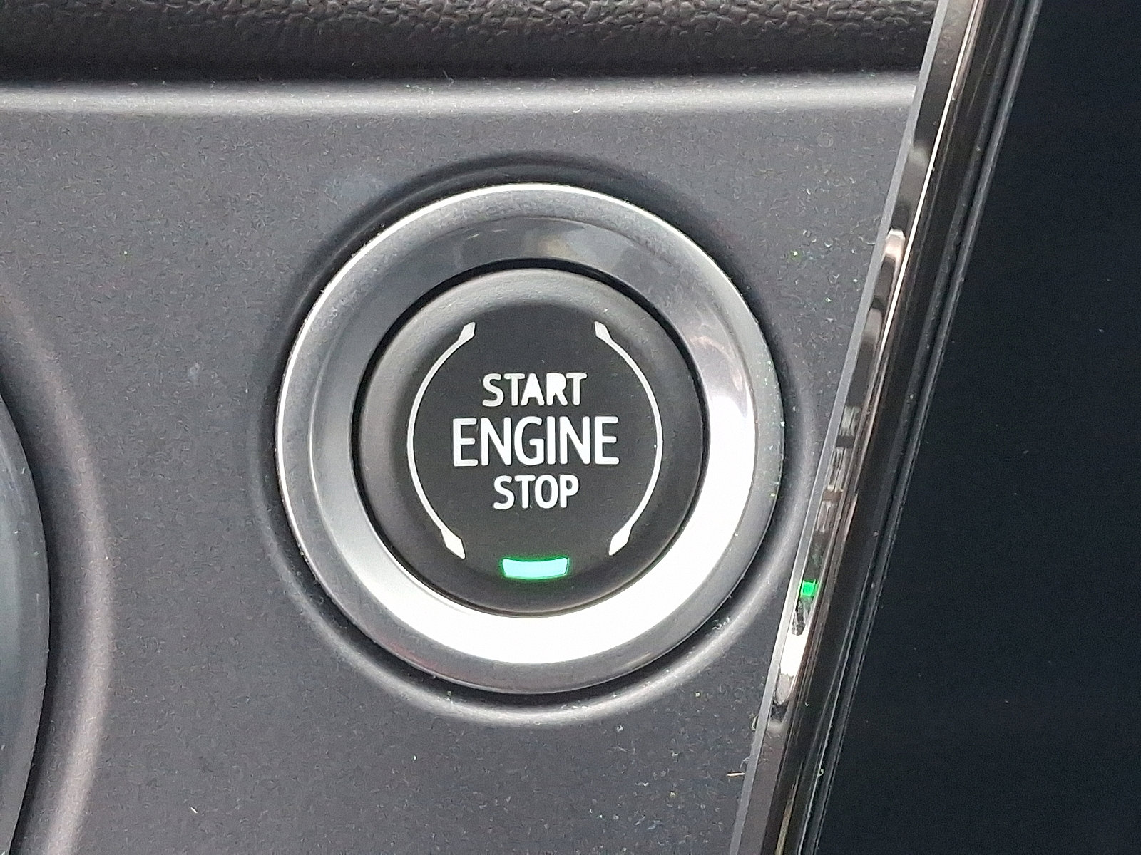 Used 2023 Chevrolet Blazer RS w/ Enhanced Convenience Package image 25