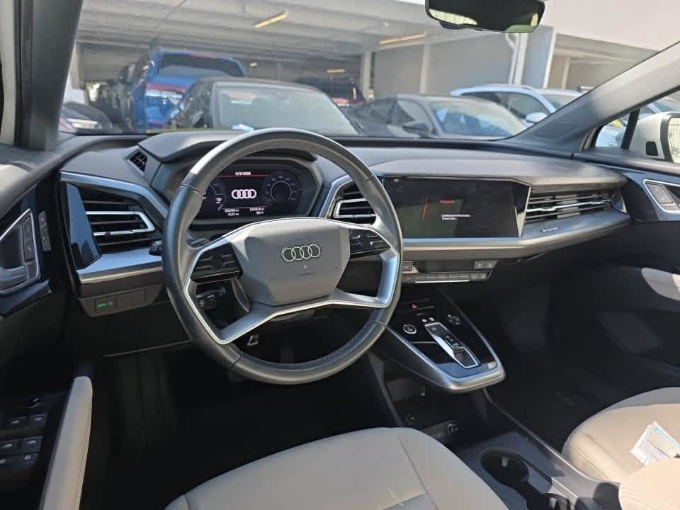 Used 2023 Audi Q4 e-tron Premium Plus w/ Premium Plus AWD/4WD image 7