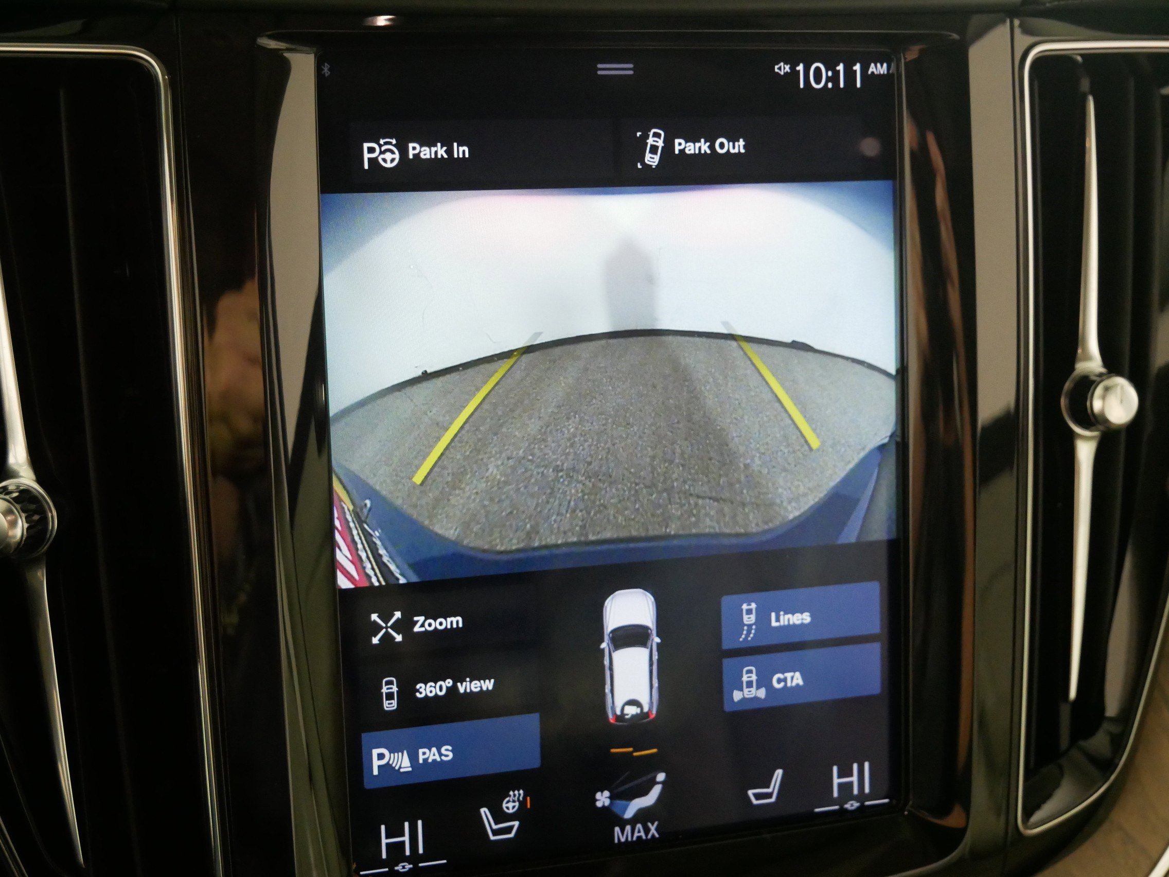 Used 2019 Volvo XC60 T8 Inscription w/ Advanced Package image 33