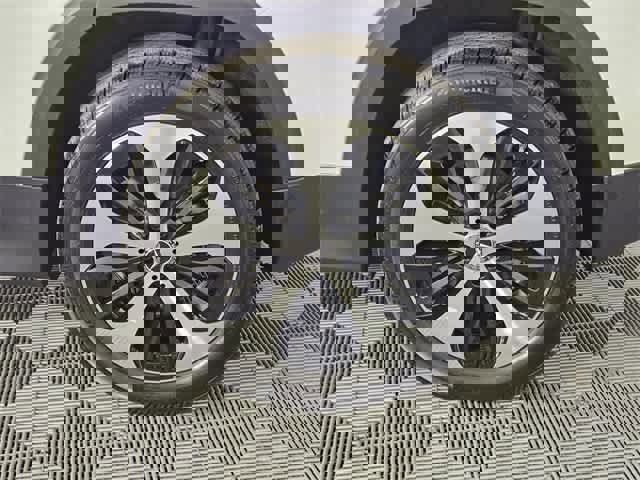 Certified 2025 Mercedes-Benz GLB 250 4MATIC image 84