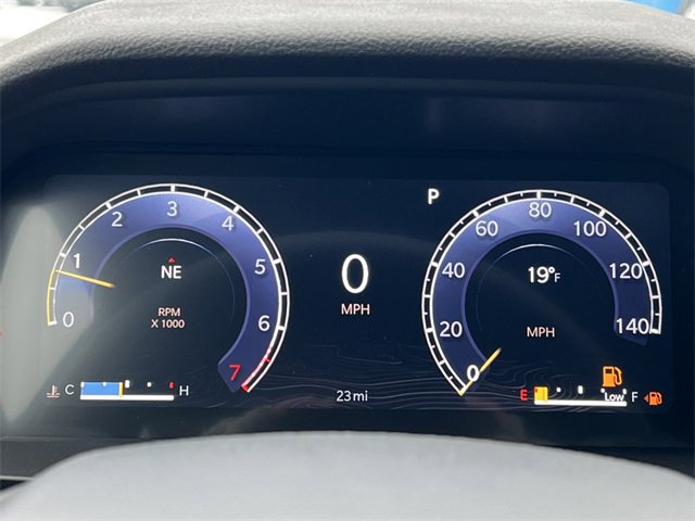 New 2025 Jeep Grand Cherokee Altitude image 17