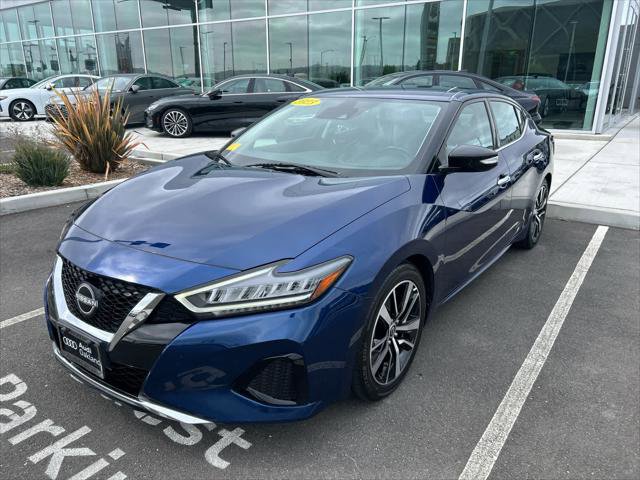 Used 2023 Nissan Maxima SV w/ Floor Mat Group FWD image 2