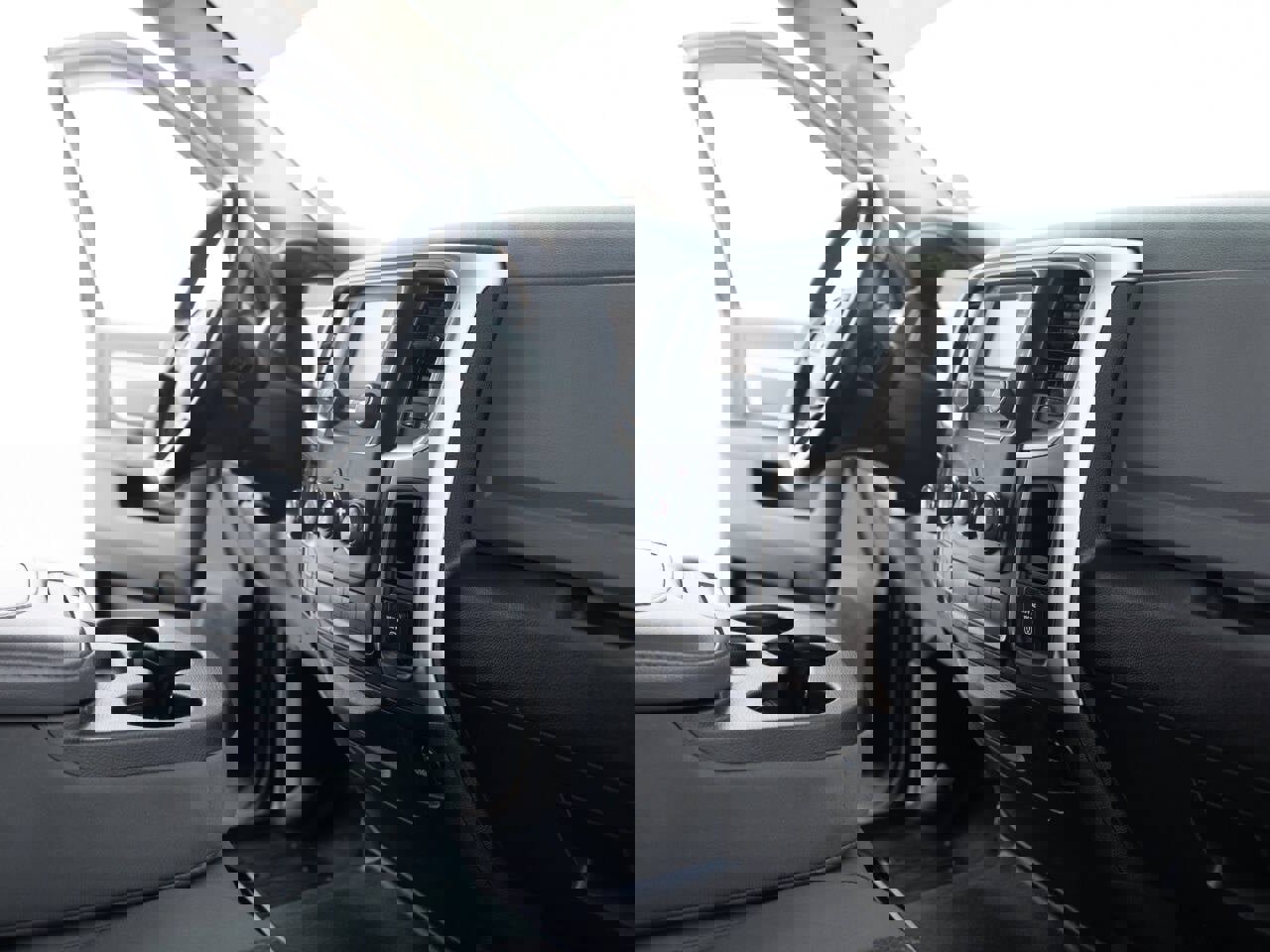 Used 2014 RAM 1500 Big Horn image 31