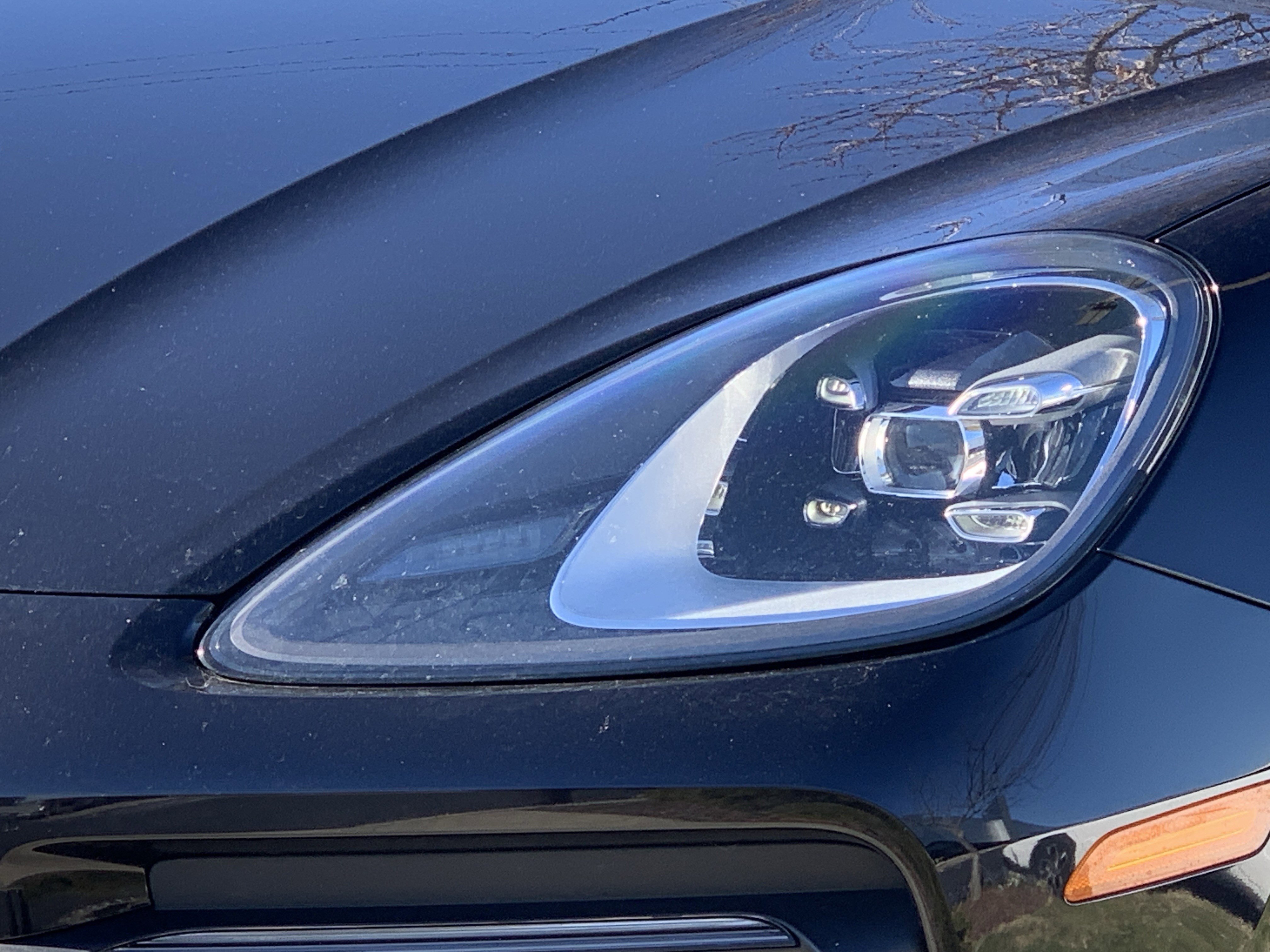 Used 2020 Porsche Cayenne image 6