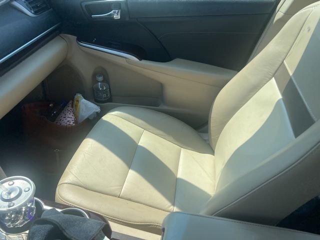 Used 2014 Toyota Camry XLE image 14