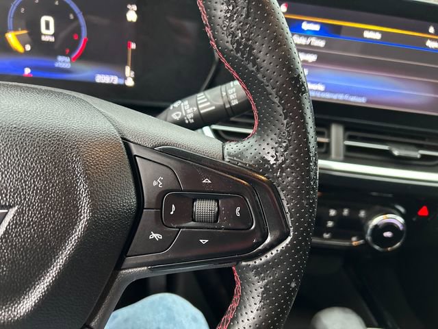 Used 2025 Chevrolet Trax RS w/ Driver Confidence Package image 10