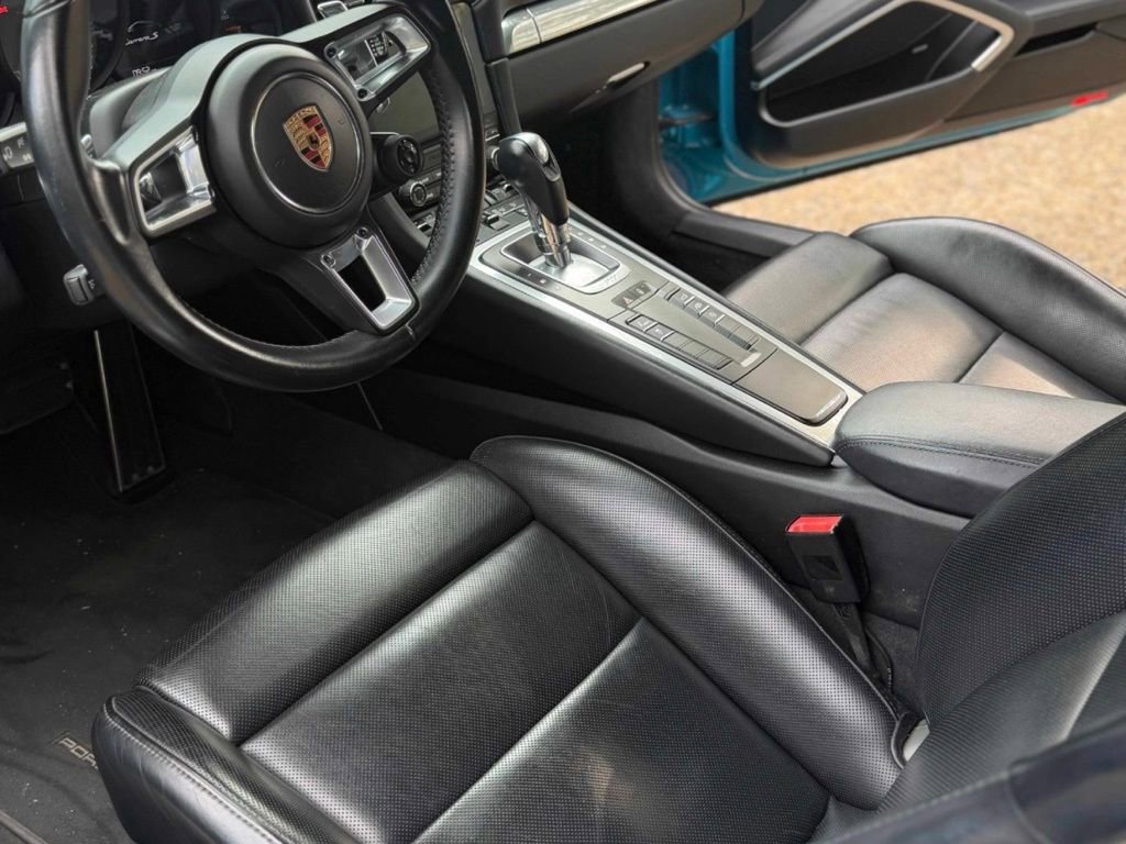 Used 2017 Porsche 911 Carrera S RWD image 10