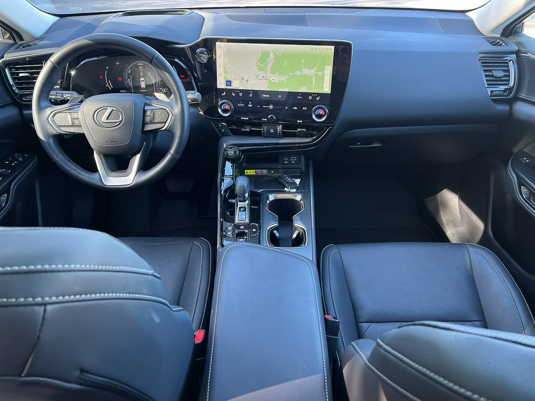 Used 2024 Lexus NX 300h AWD w/ Luxury Package image 29