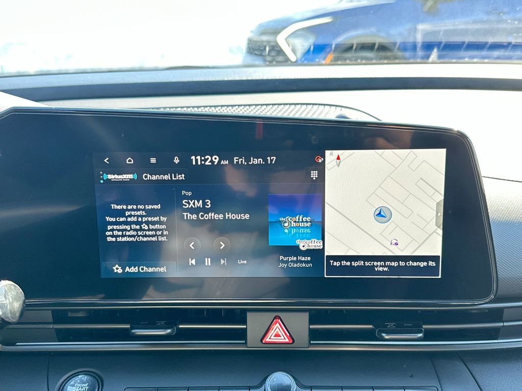 New 2025 Hyundai Elantra SEL image 35