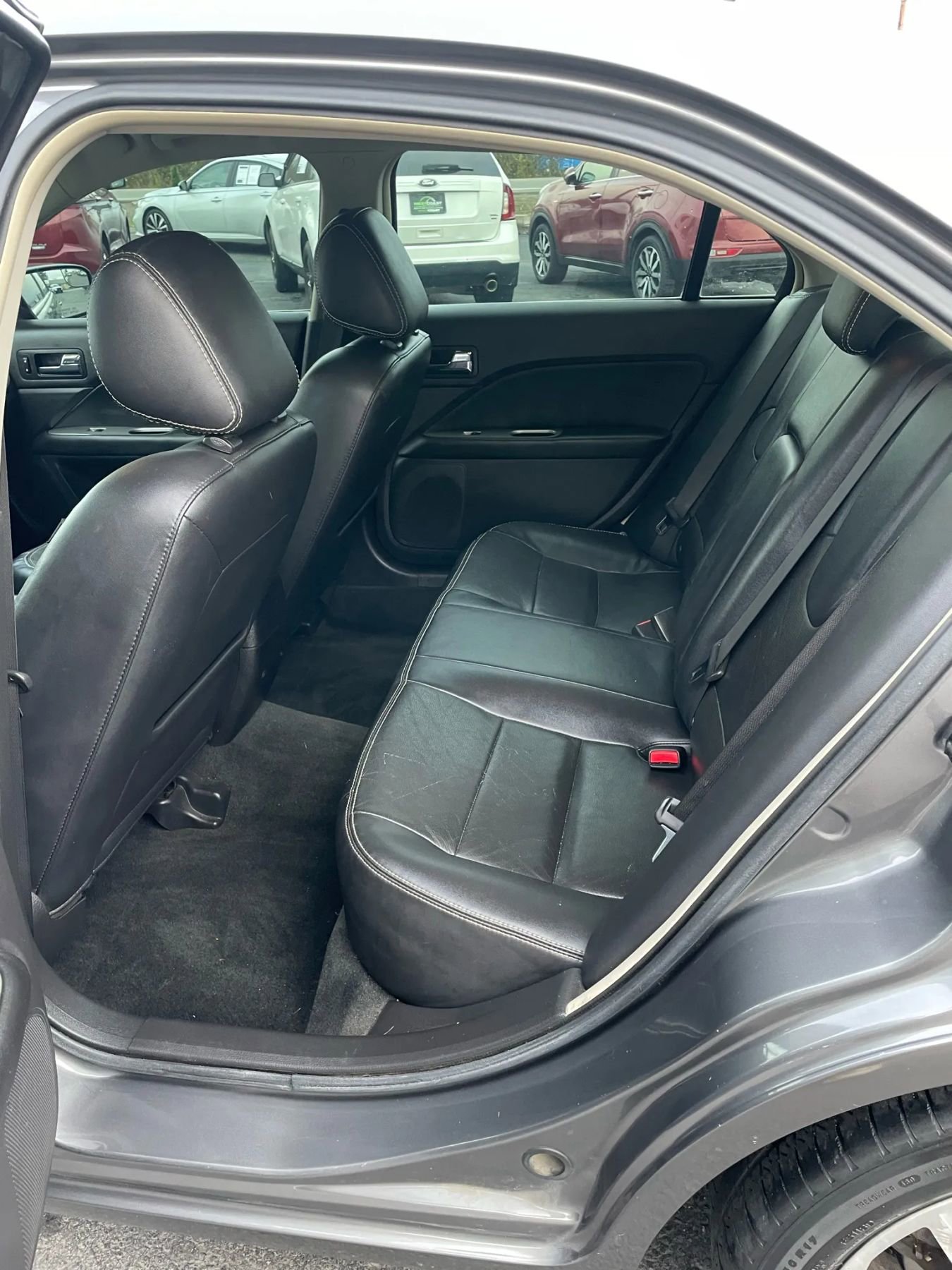 Used 2011 Ford Fusion SEL w/ 301A Rapid Spec Order Code image 24