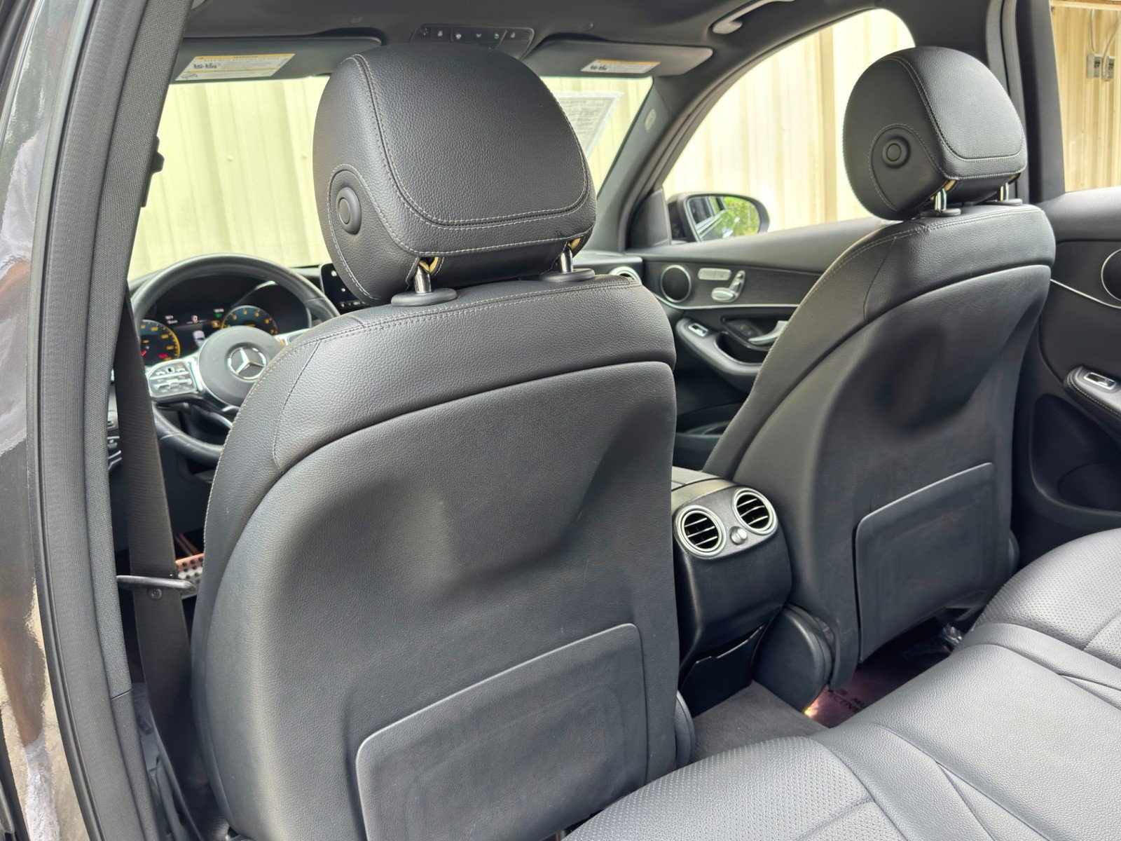 Used 2021 Mercedes-Benz GLC 300 w/ AMG Line image 31