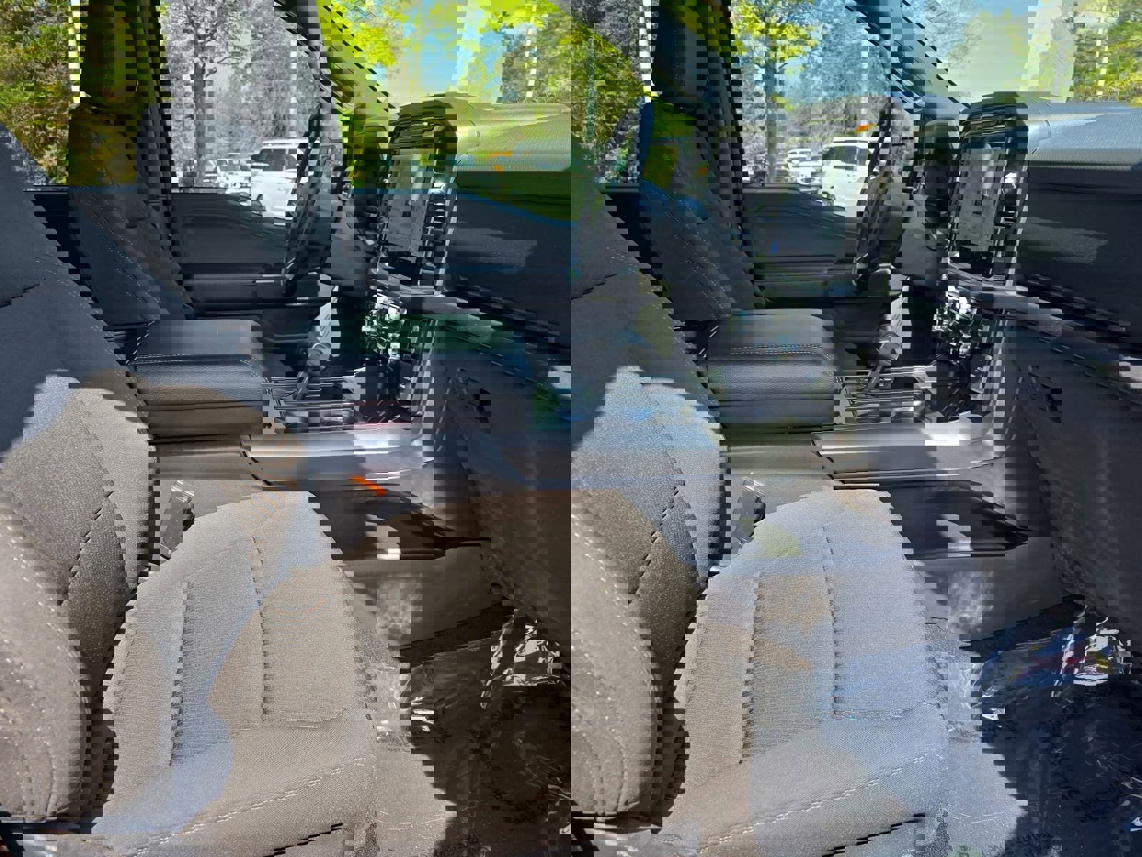 Used 2024 Ford F150 XLT w/ Equipment Group 302A MID image 10