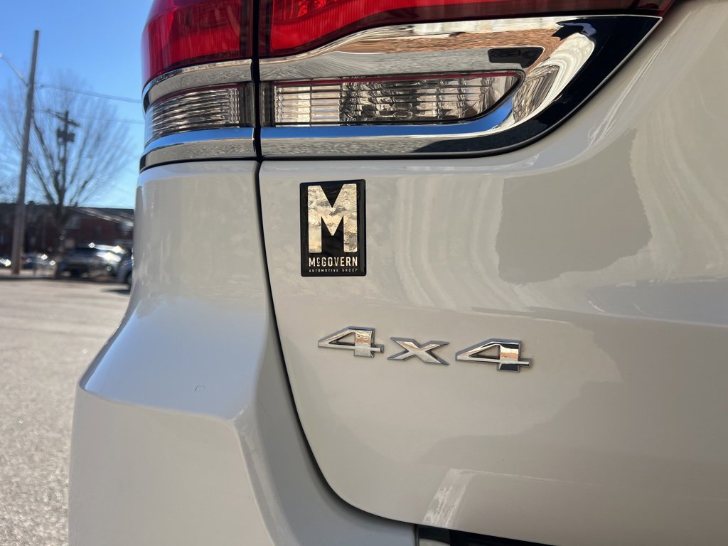 Used 2020 Jeep Grand Cherokee Limited w/ Premium Lighting Group image 10