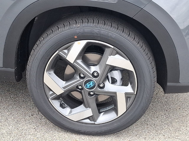New 2026 Hyundai Venue SEL FWD image 8