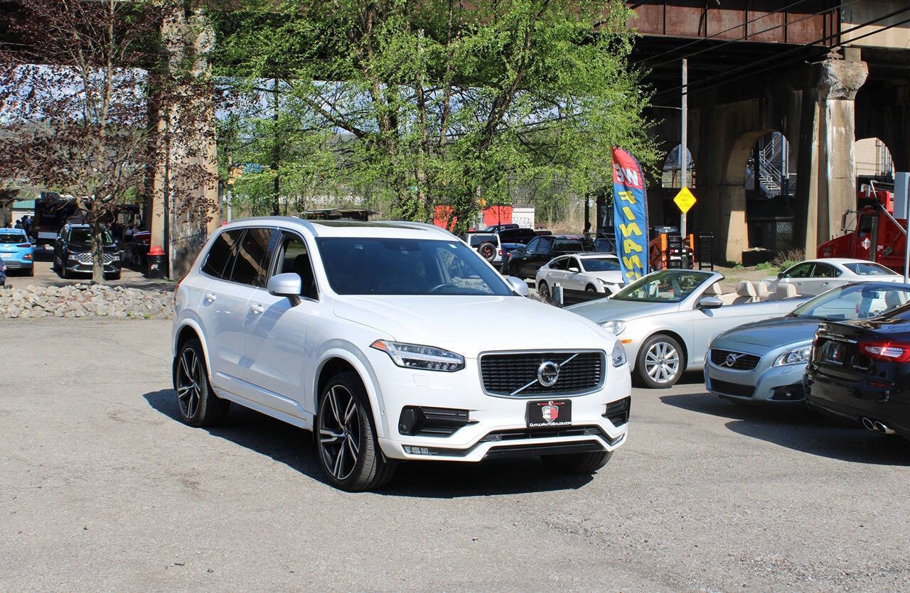 Used 2016 Volvo XC90 T6 R-Design w/ Vision Package AWD/4WD image 13