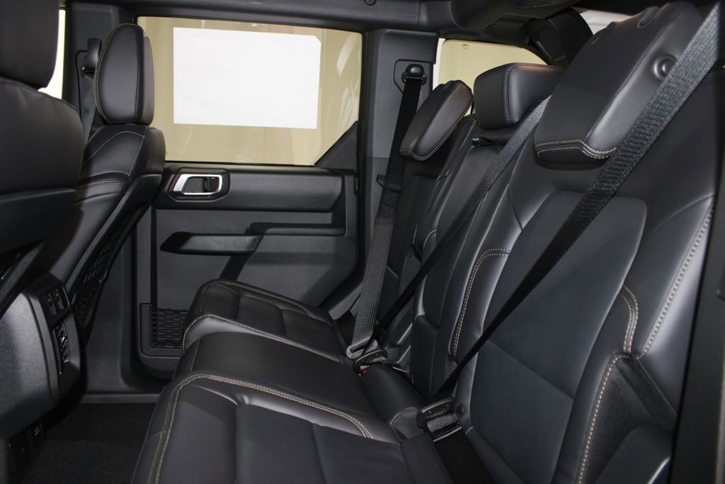 New 2026 Ford Bronco Badlands AWD/4WD image 20