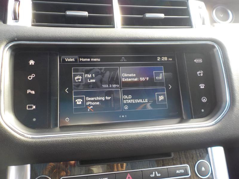 Used 2016 Land Rover Range Rover Sport SE image 16