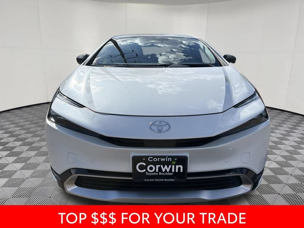 Used 2025 Toyota Prius Plug-In Hybrid FWD image 2