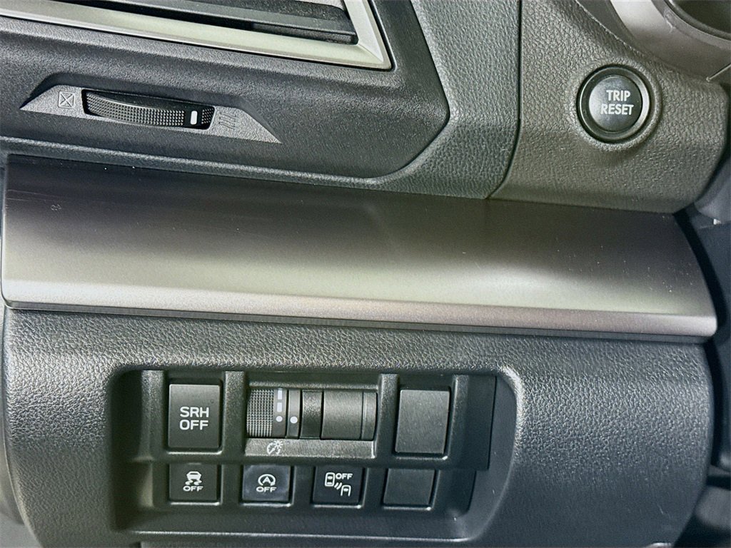 Used 2022 Subaru Crosstrek 2.5i Limited w/ Moonroof Package 1 image 20