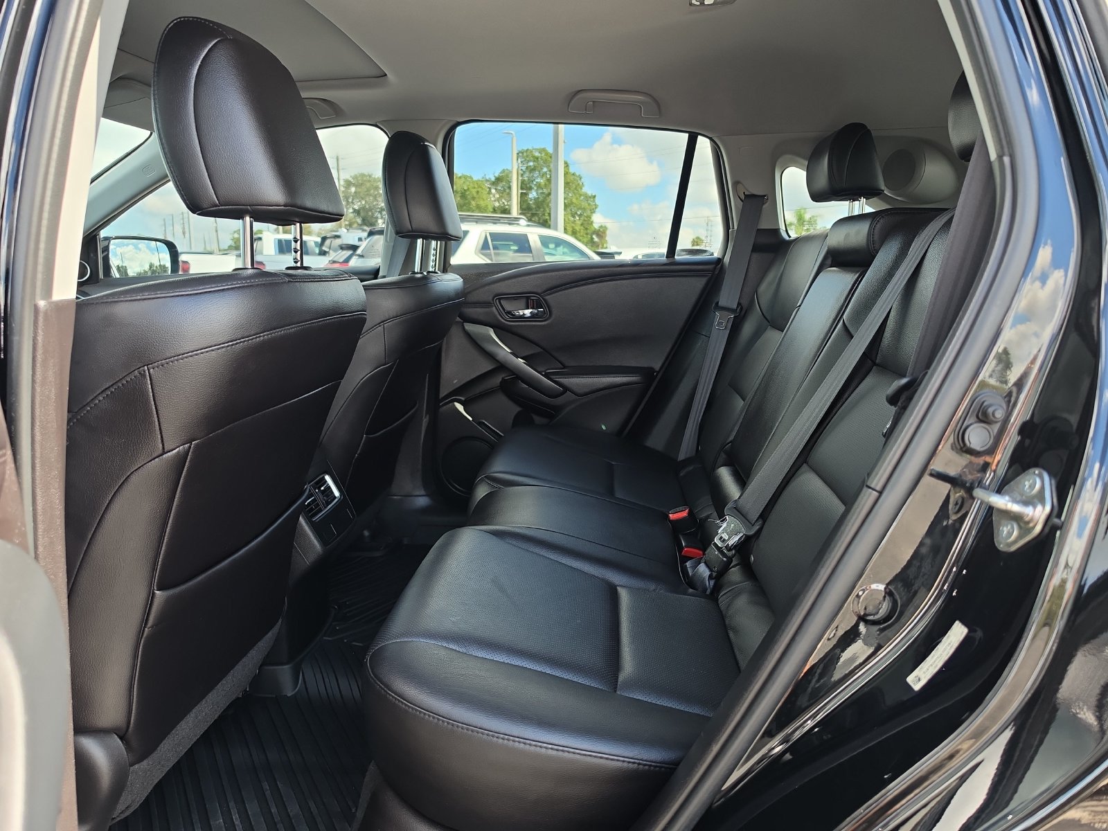 Used 2018 Acura RDX w/ Advance Package FWD image 13