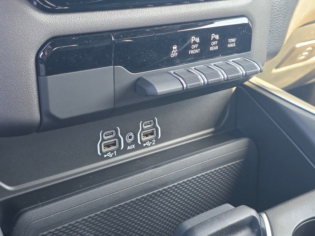 New 2026 RAM 1500 Big Horn w/ Night Edition AWD/4WD image 18