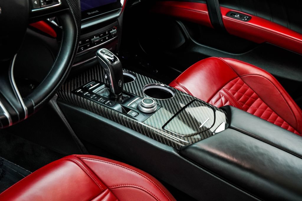 Used 2022 Maserati Ghibli Trofeo RWD image 21