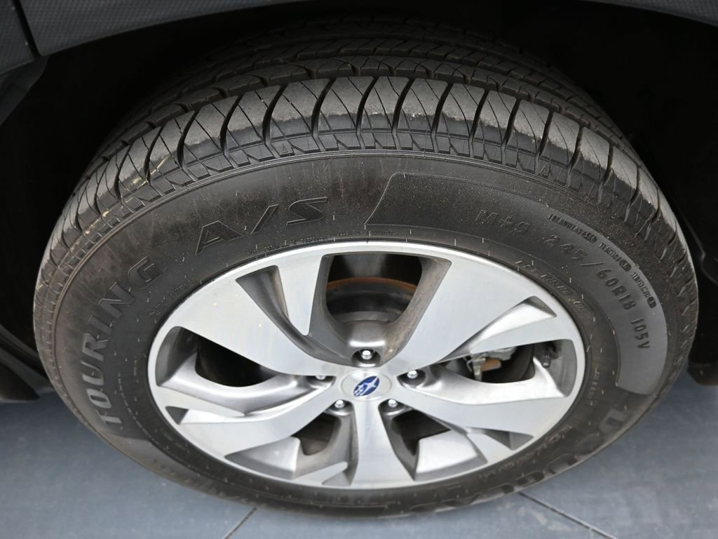 Used 2019 Subaru Ascent Premium image 9