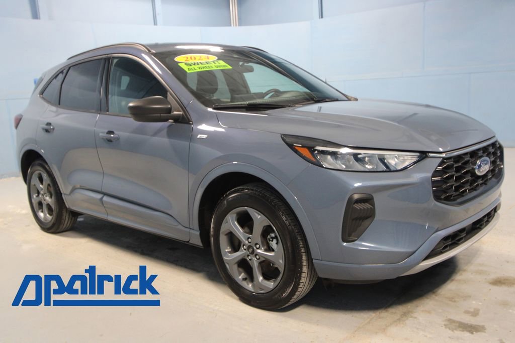 Used 2024 Ford Escape ST-Line w/ Tech Pack #1