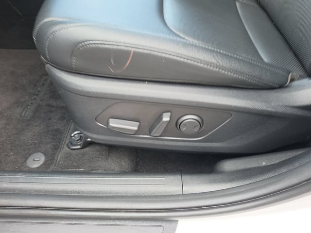 Certified 2025 Kia Sportage EX w/ Premium Package FWD image 16