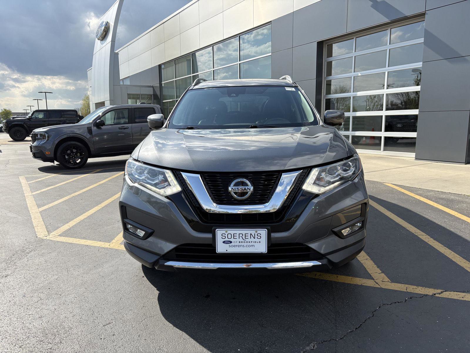 Used 2020 Nissan Rogue SL w/ Premium Package AWD/4WD image 2
