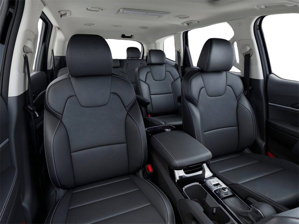 New 2025 Kia Telluride S image 15