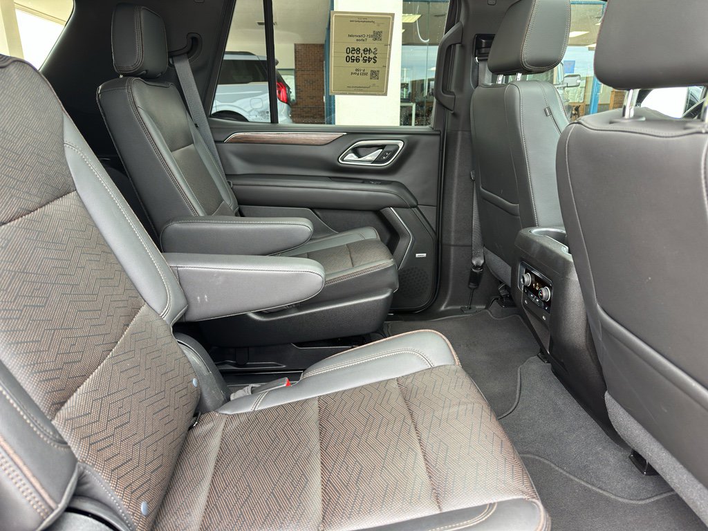 Used 2021 Chevrolet Tahoe High Country w/ Premium Package image 34