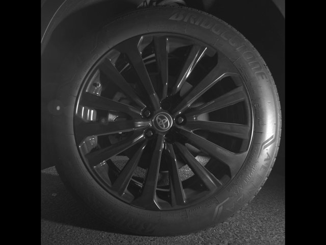 Certified 2024 Toyota Highlander XSE image 9