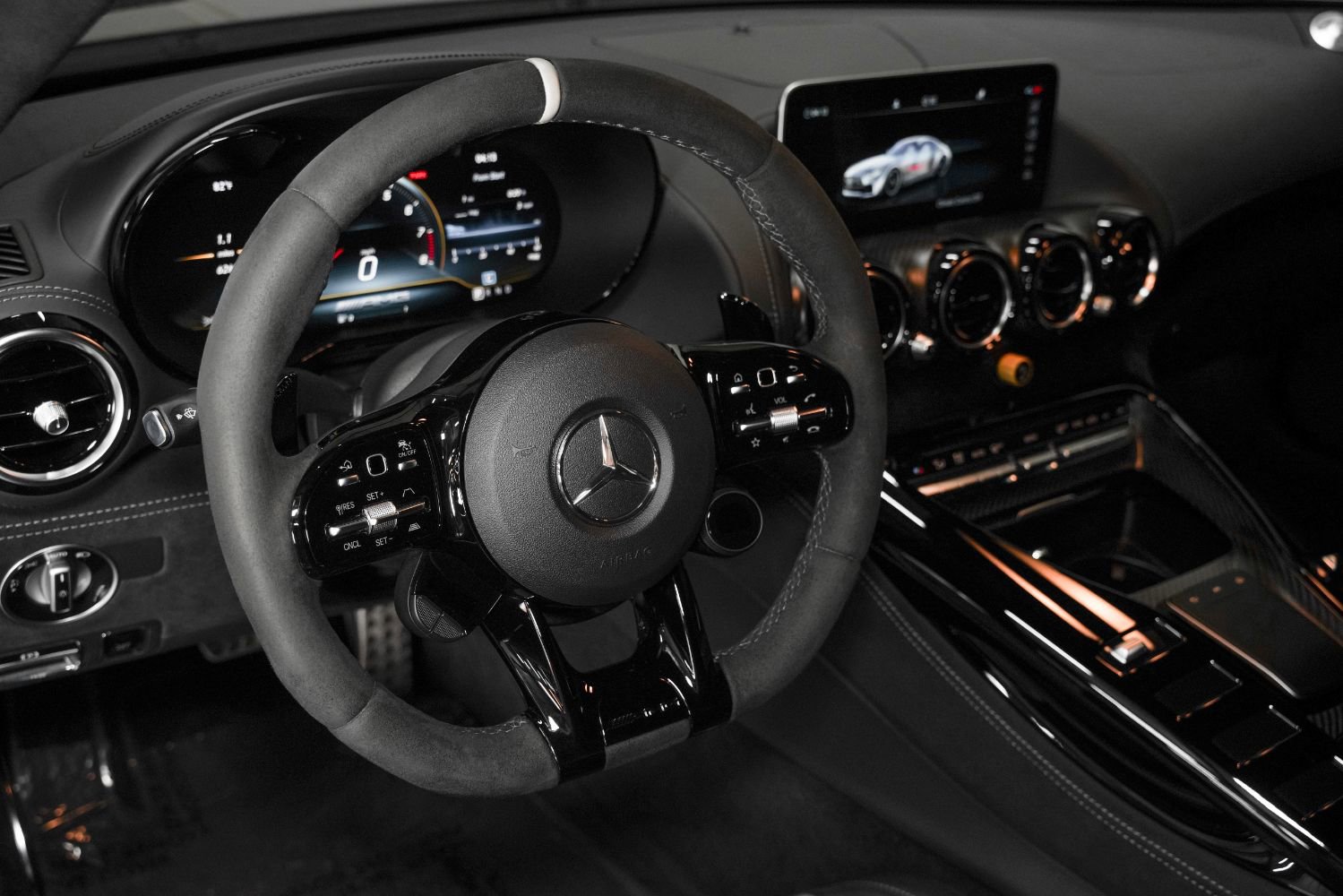 Used 2020 Mercedes-Benz AMG GT R image 39