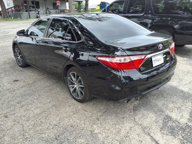 Used 2017 Toyota Camry XSE image 5