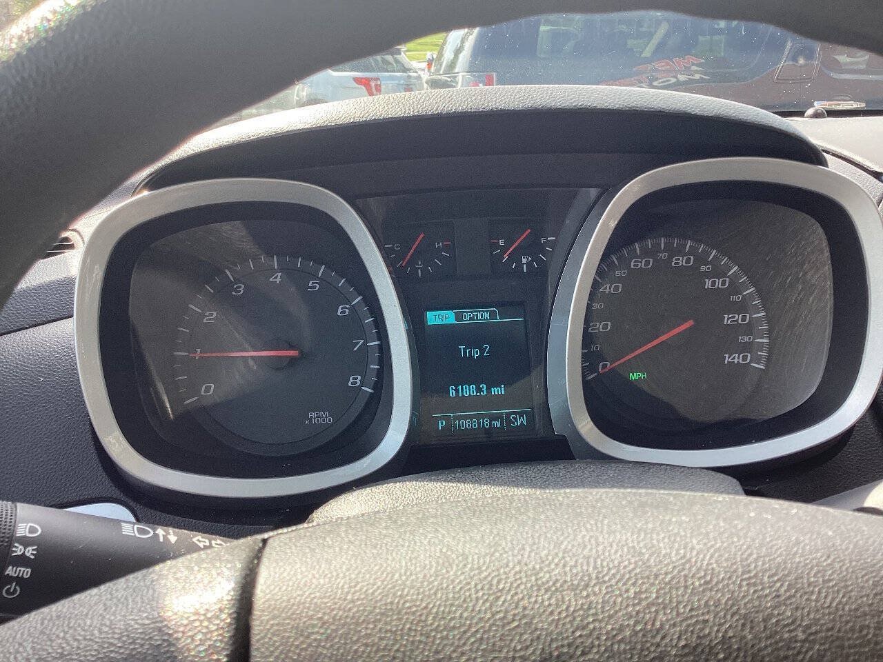 Used 2015 Chevrolet Equinox LS FWD image 10
