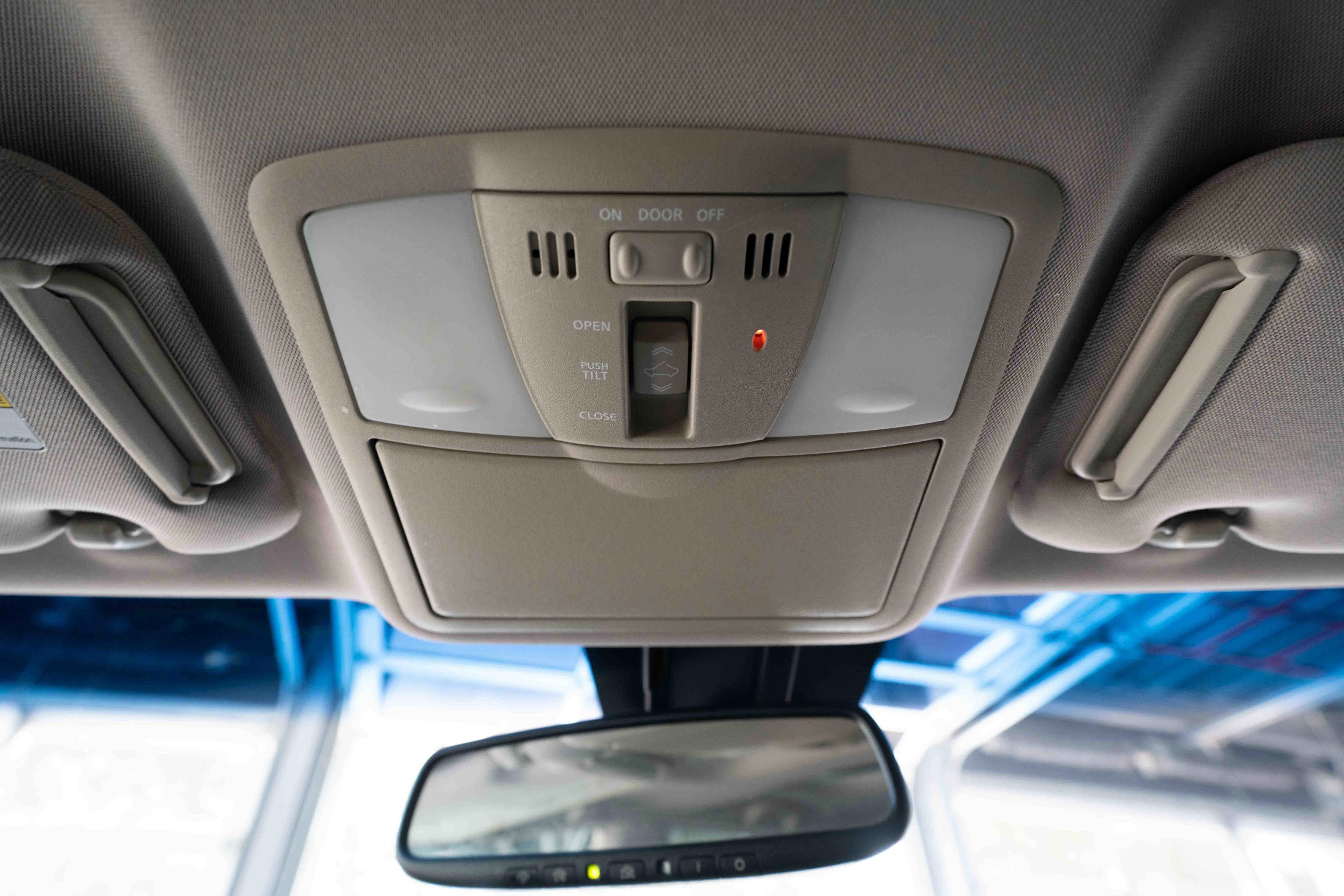 Used 2013 Nissan Murano SL w/ Navigation Pkg image 18