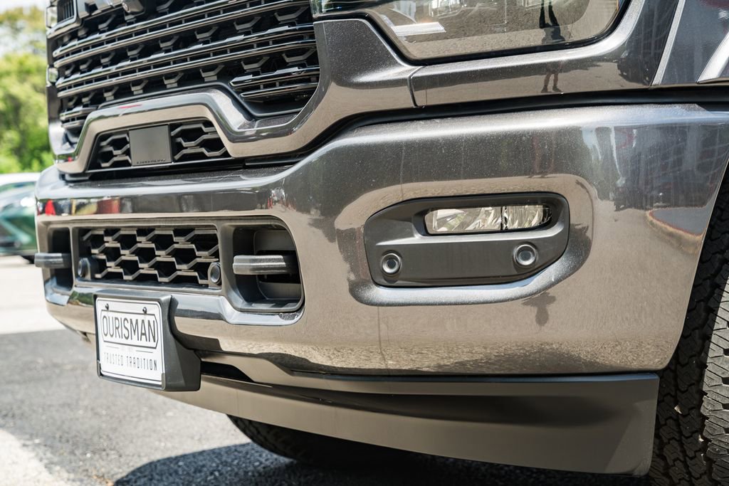 New 2026 RAM 2500 Limited AWD/4WD image 15