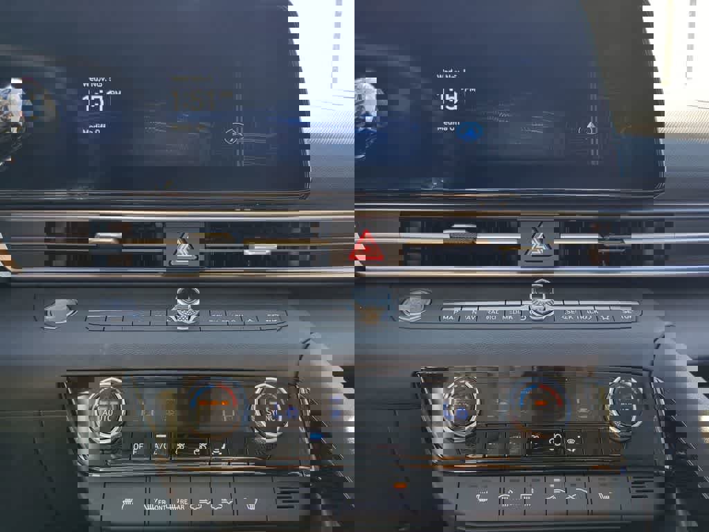 New 2026 Hyundai Elantra Limited image 29