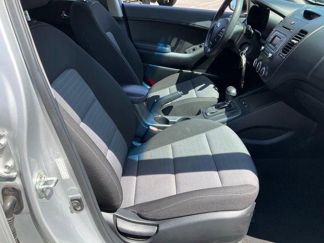 Used 2016 Kia Forte LX image 17