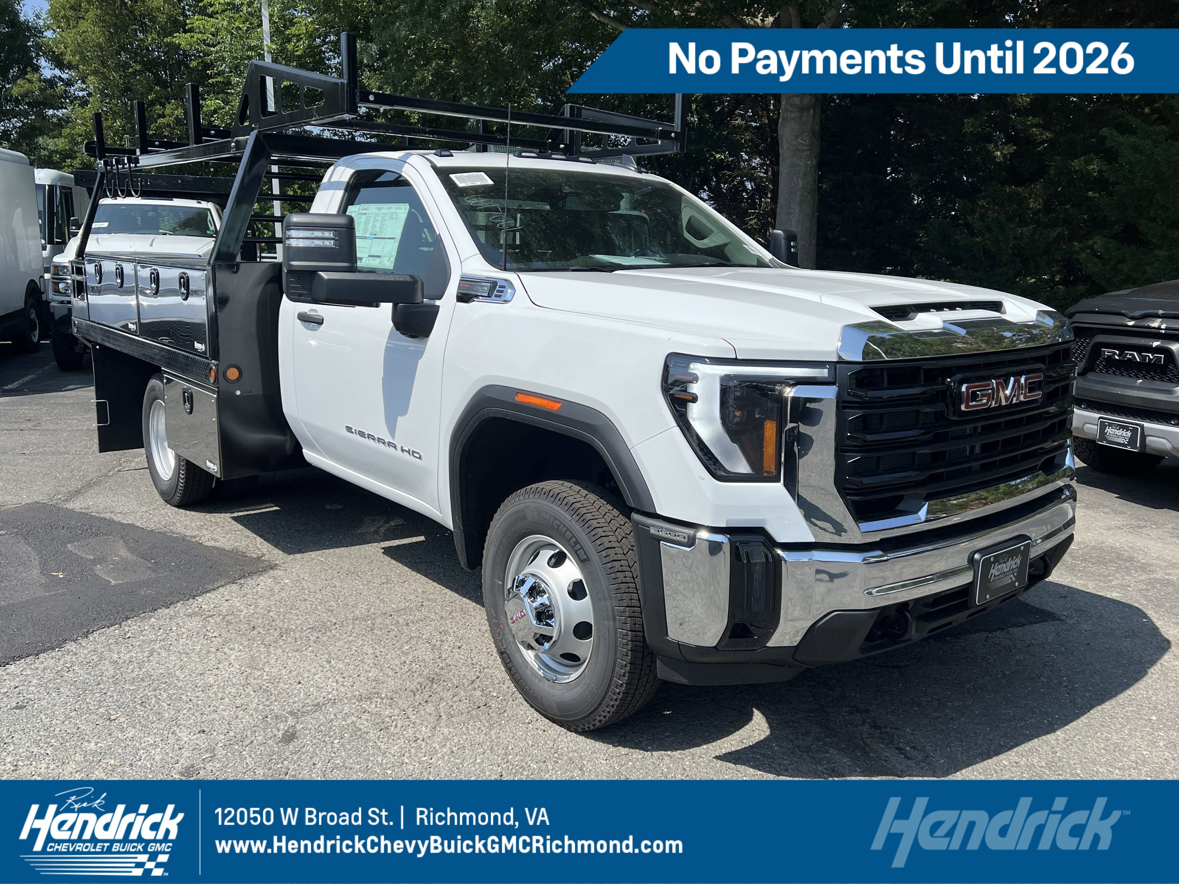 New 2025 GMC Sierra 3500 Pro w/ Convenience Package