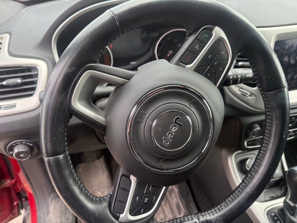 Used 2020 Jeep Compass High Altitude AWD/4WD image 11