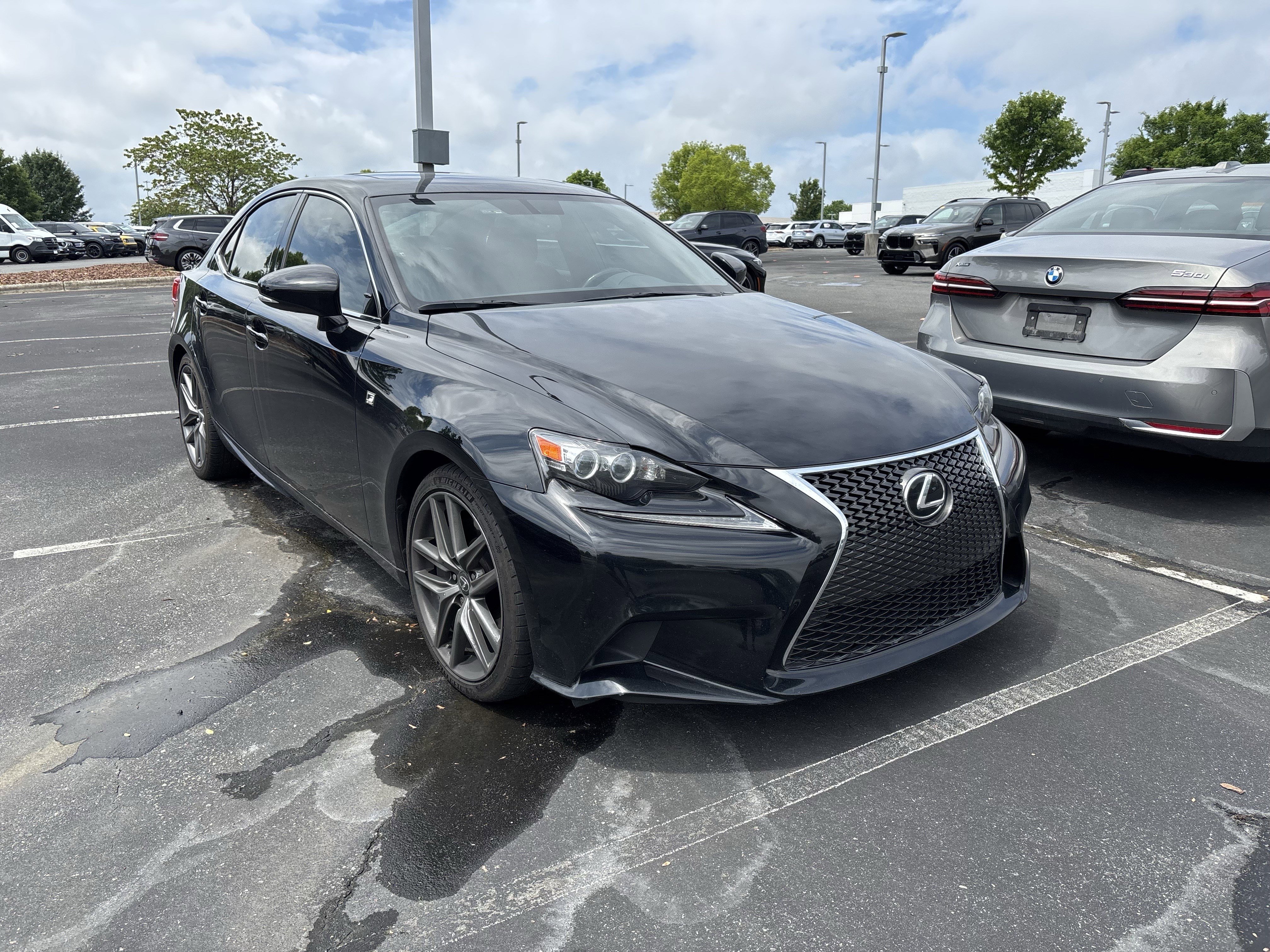 Used 2016 Lexus IS 350 w/ F Sport Package RWD image 3
