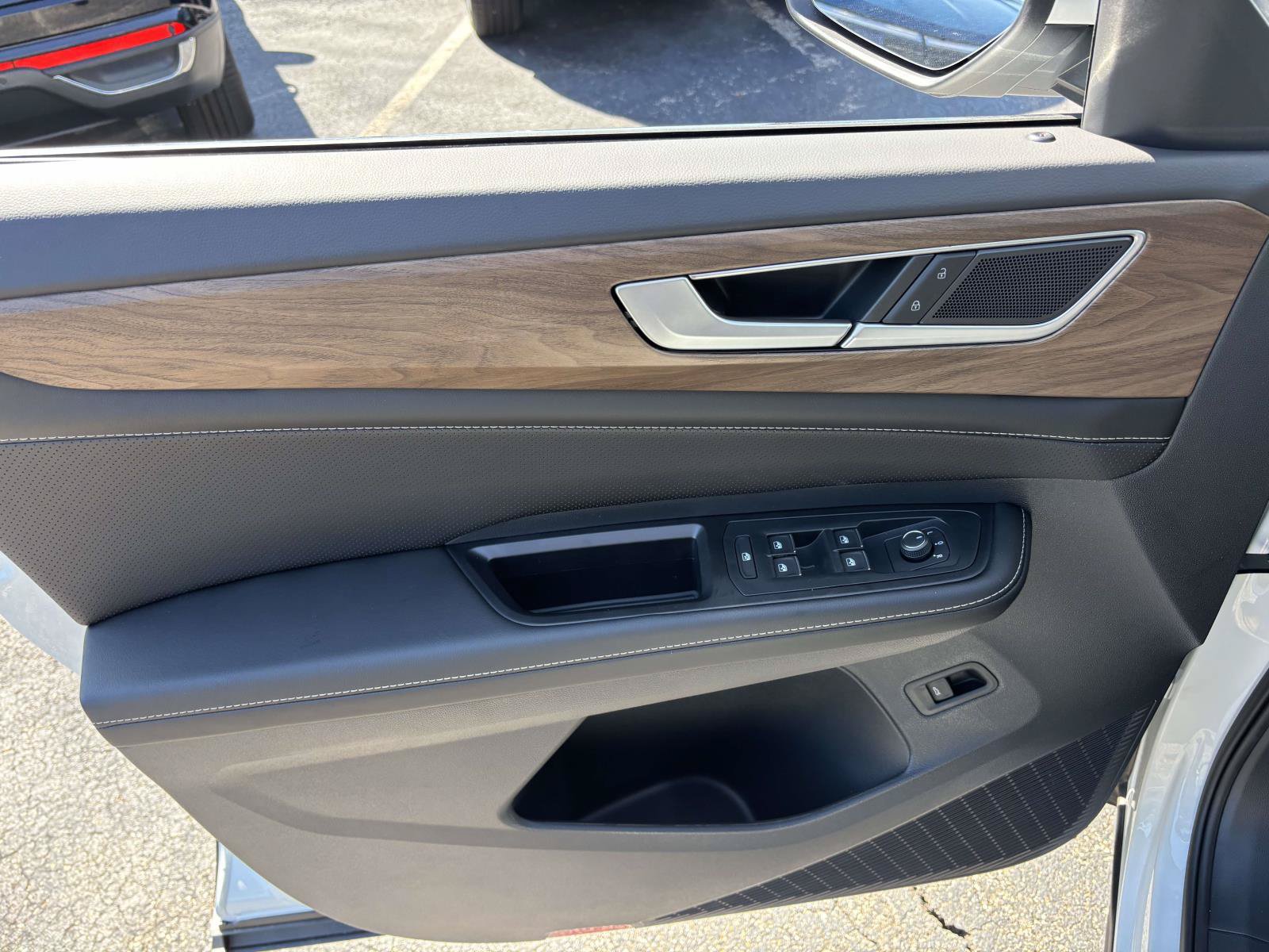New 2026 Volkswagen Atlas SE AWD/4WD image 11