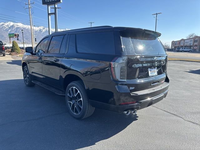New 2026 Chevrolet Suburban RST w/ Comfort Package AWD/4WD image 5