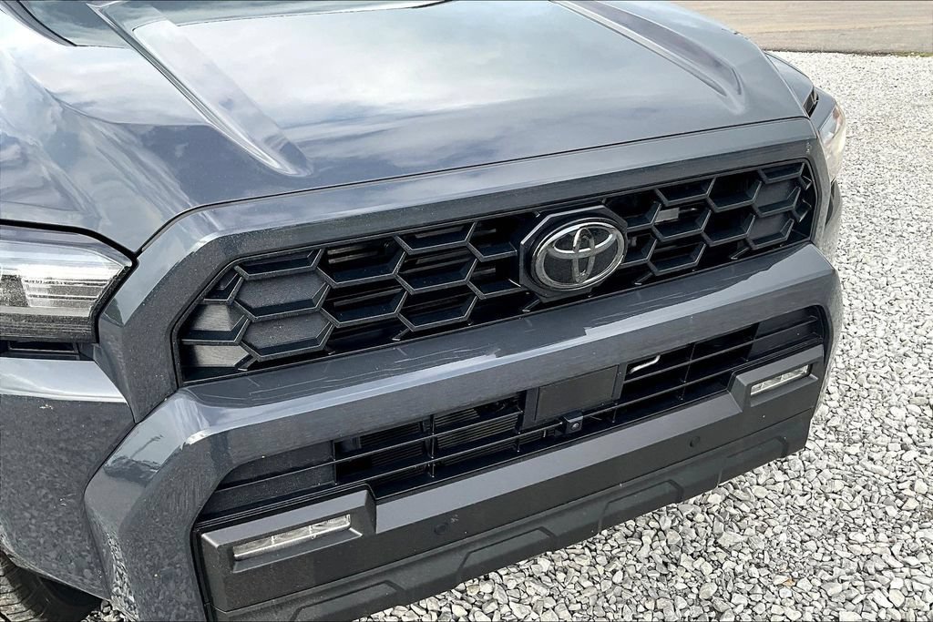 Used 2025 Toyota 4Runner TRD Off-Road Premium AWD/4WD image 22