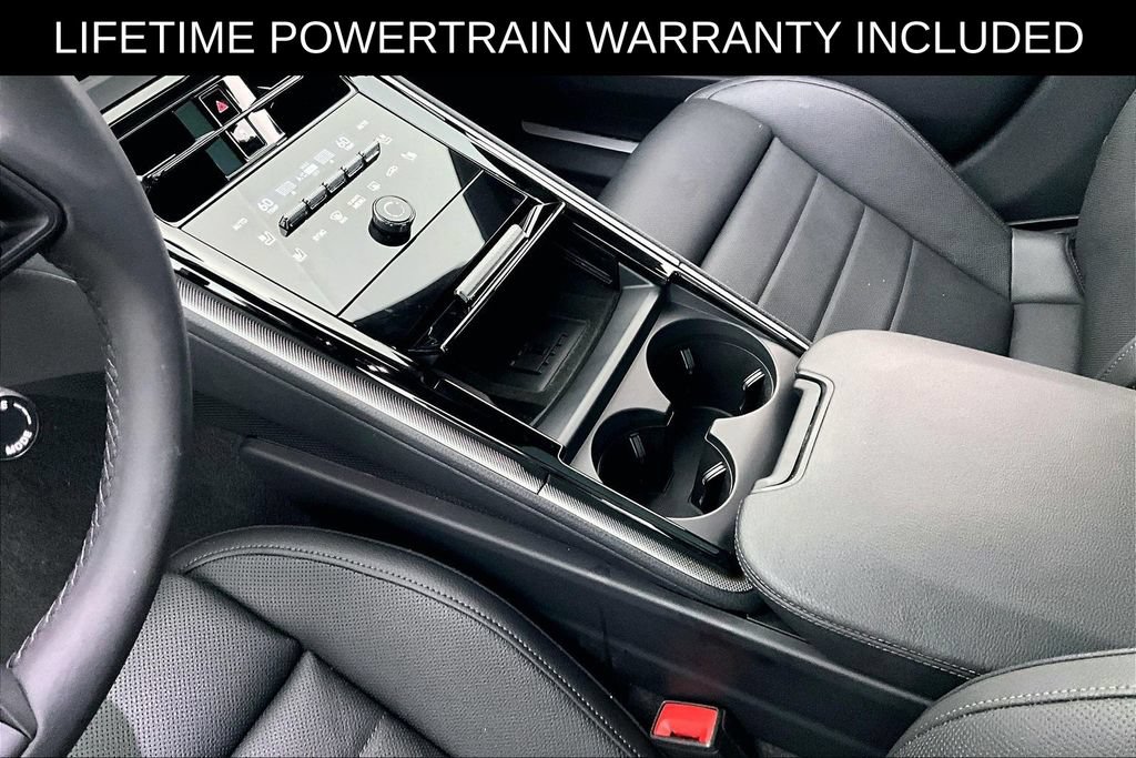 Used 2025 Porsche Panamera 4 w/ Premium Package AWD/4WD image 17